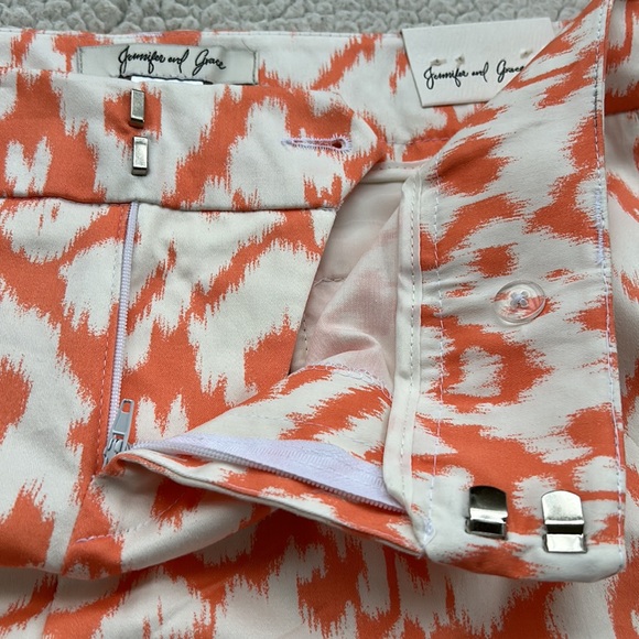 NWT Jennifer and Grace Flat Front Patterned Shorts, Size 14 - Picture 4 of 7